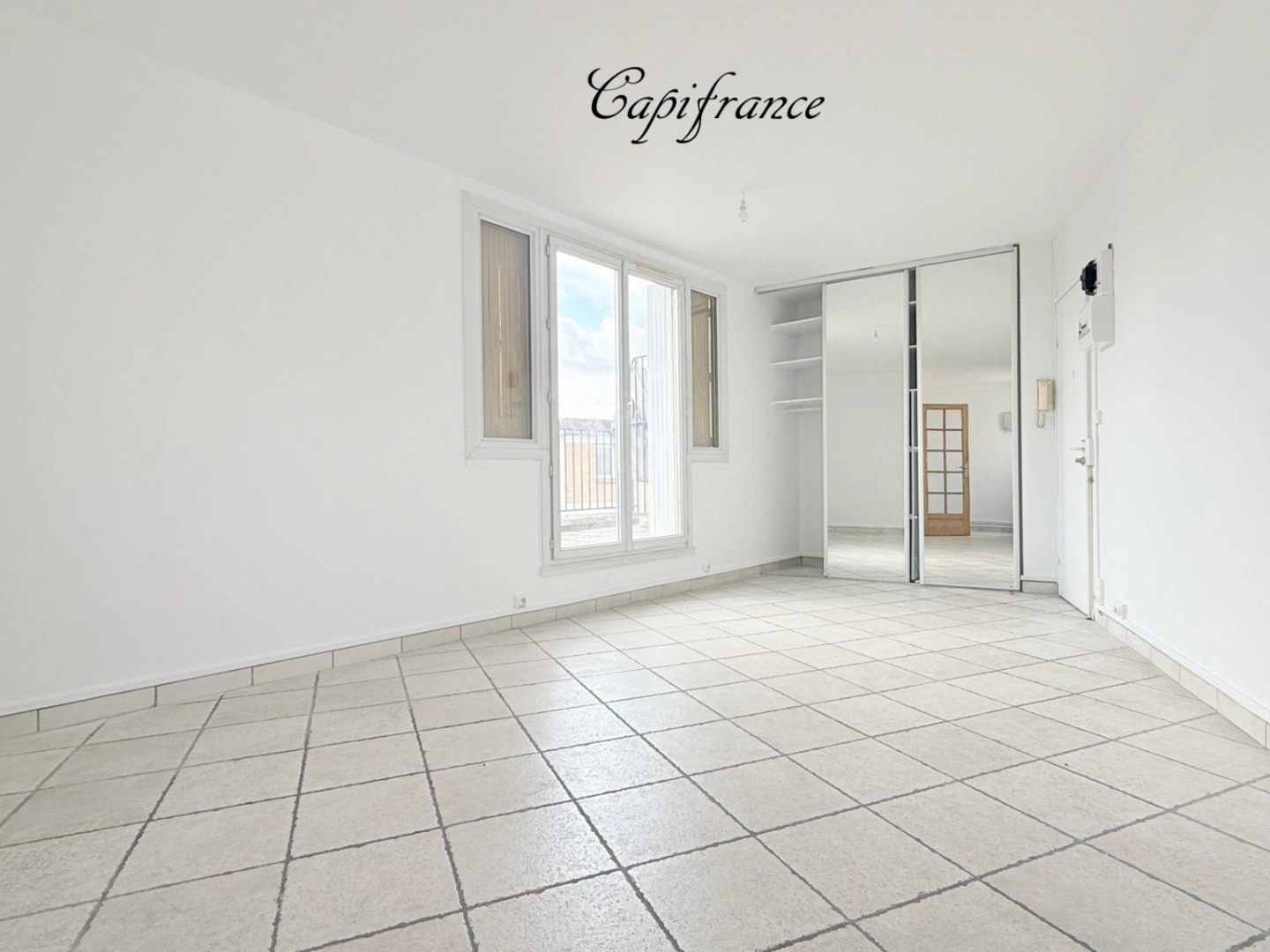 Appartement à vendre - 1 pièce - 27m2 - Aulnay-Sous-Bois (93600)