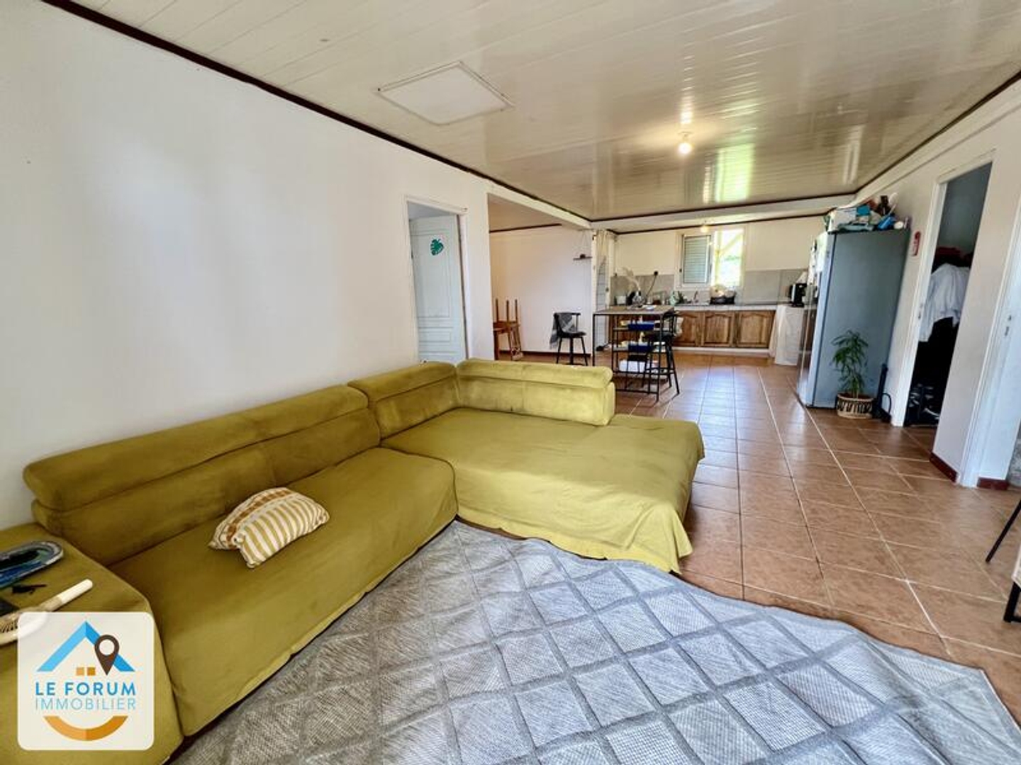 Immeuble à vendre - 8 pièces - 194m2 - Saint-Joseph (97480)