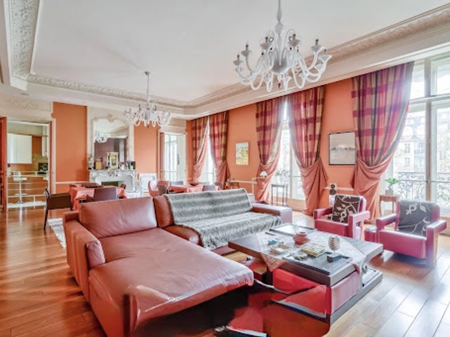 Appartement 5 pièces 220 m²