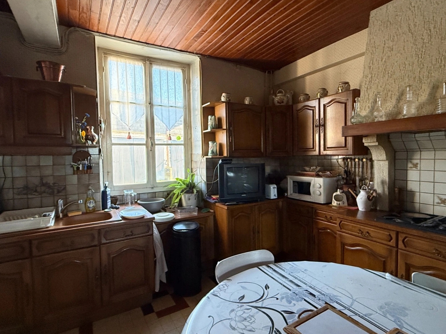 Maison à vendre - 6 pièces - 151m2 - Saint-Sulpice-Le-... (23800)