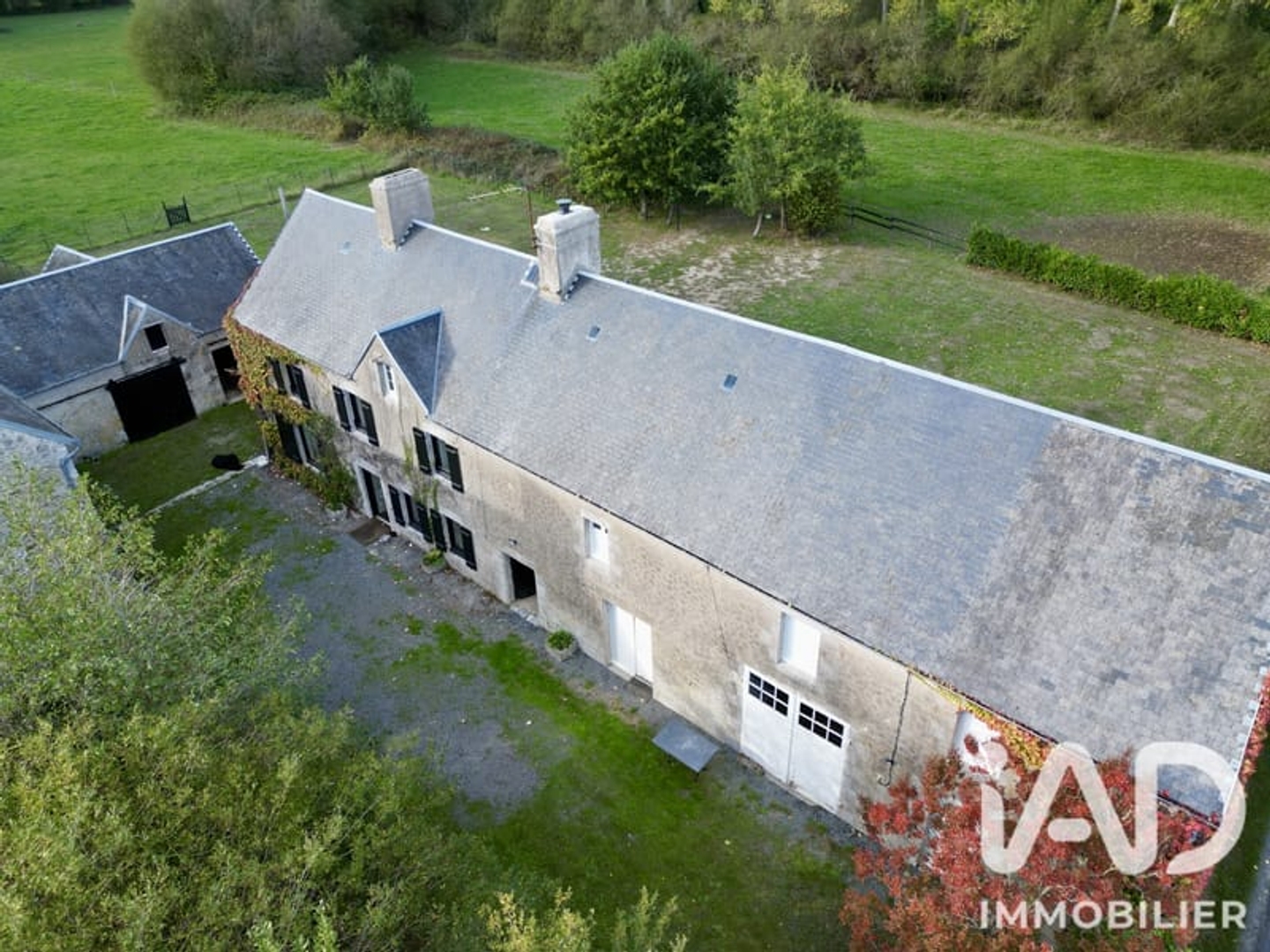 Maison à vendre - 4 pièces - 113m2 - Tourneville-Sur-Mer (50660)