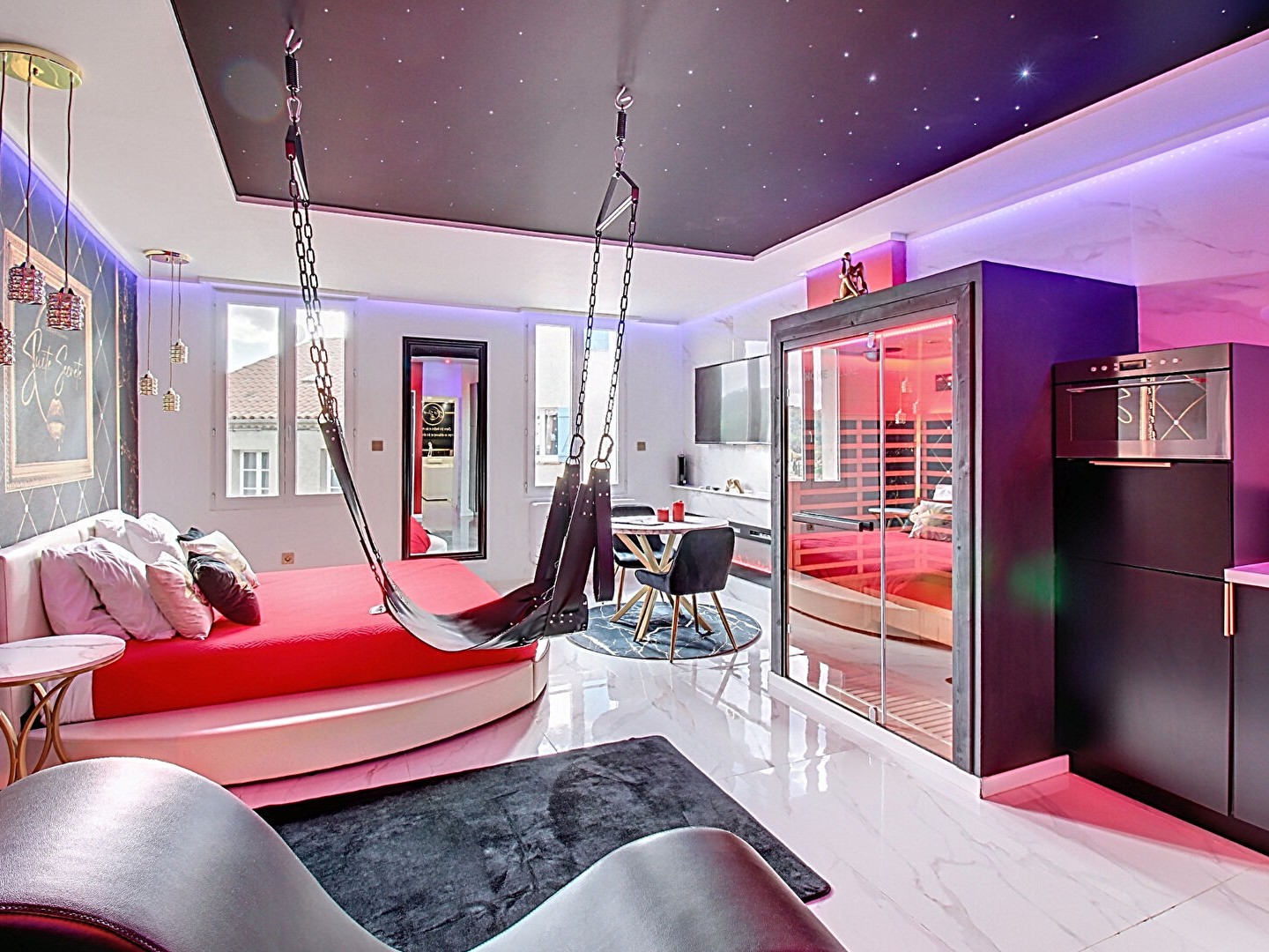 À VENDRE EN EXCLUSIVITÉ à CALLAS - Love room de 40 m²