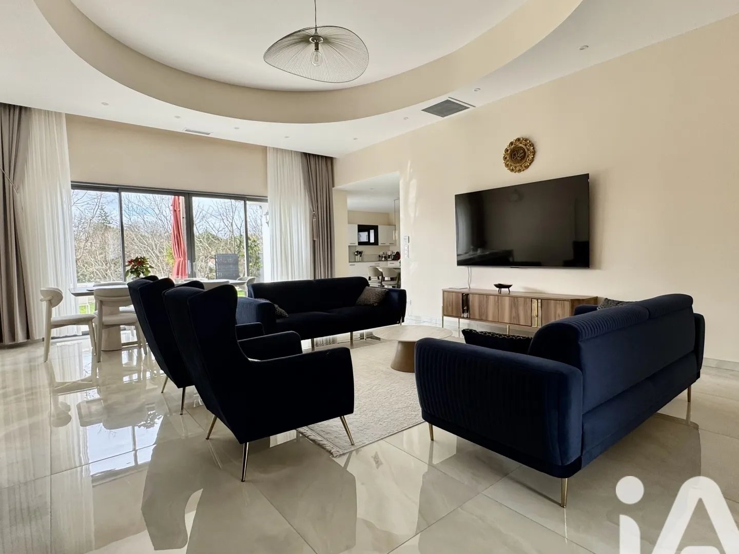 Maison à vendre - 7 pièces - 187m2 - Pompignac (33370)
