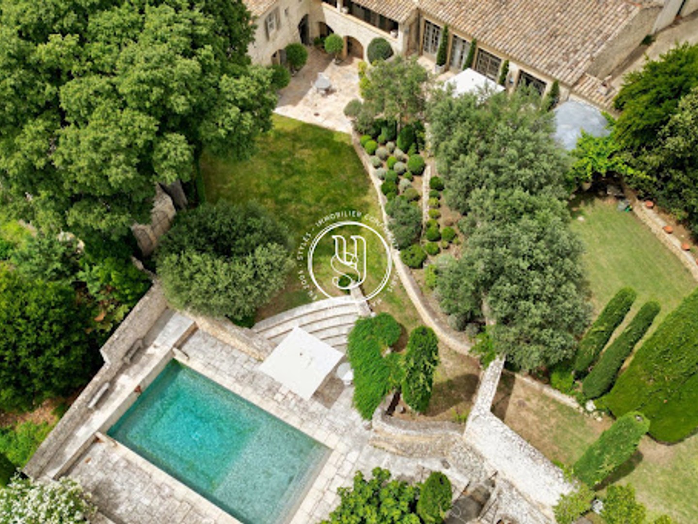 Bastide 7 pièces 401 m²