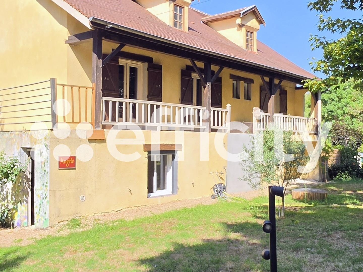 Maison 6 pièces 172 m²