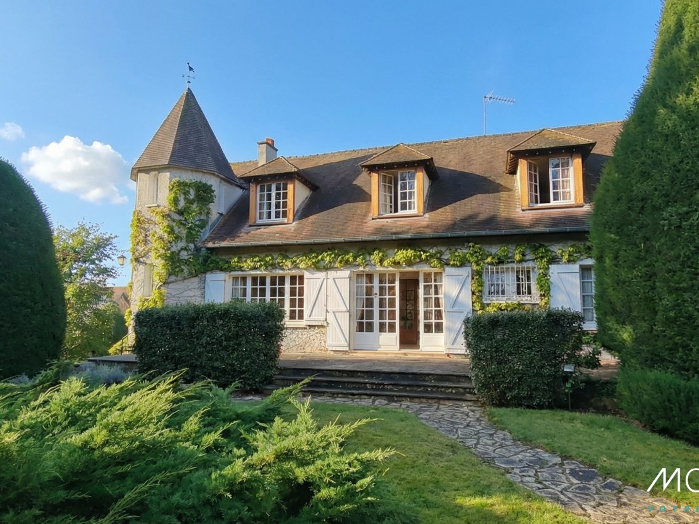 Maison à vendre - 12 pièces - 406m2 - Nogent-Le-Roi (28210)