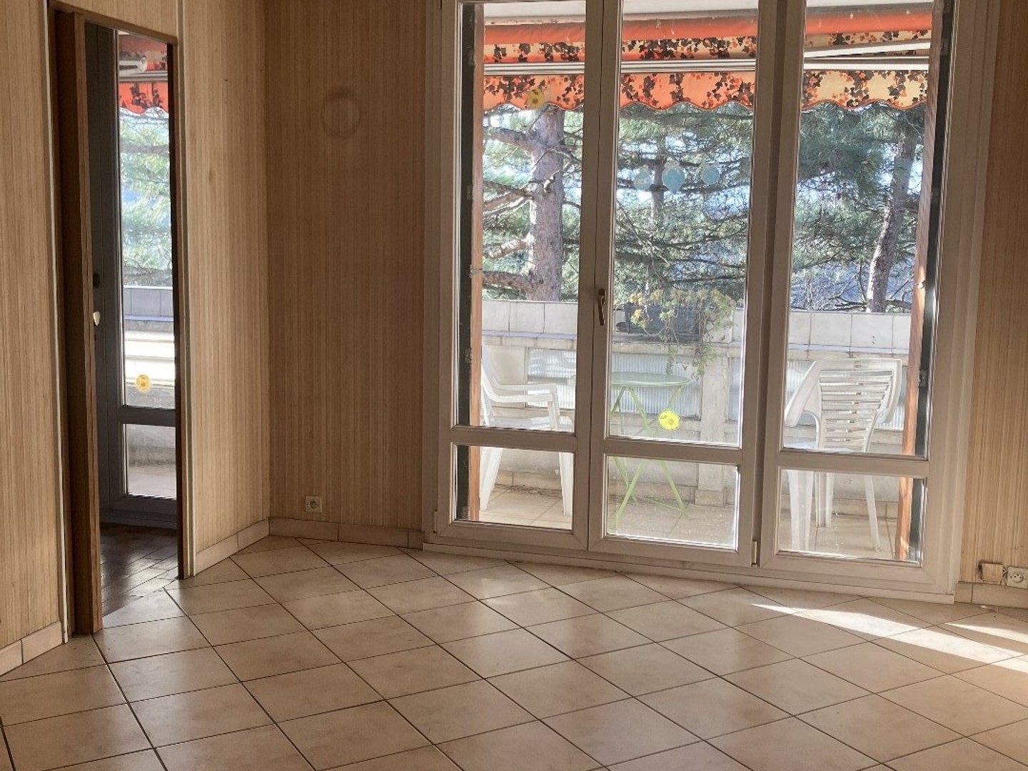 Appartement à vendre - 3 pièces - 61m2 - Bron (69500)