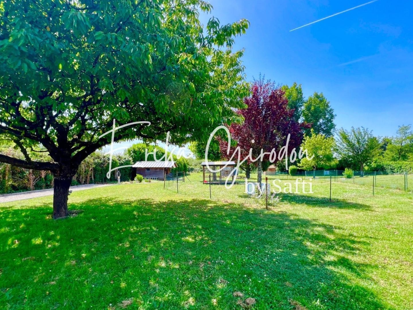 Maison à vendre - 5 pièces - 150m2 - Niévroz (01120)