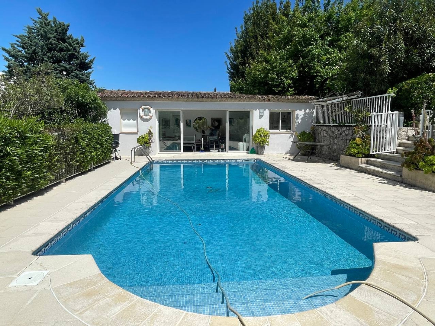 Maison à vendre - 9 pièces - 269m2 - Vence (06140)