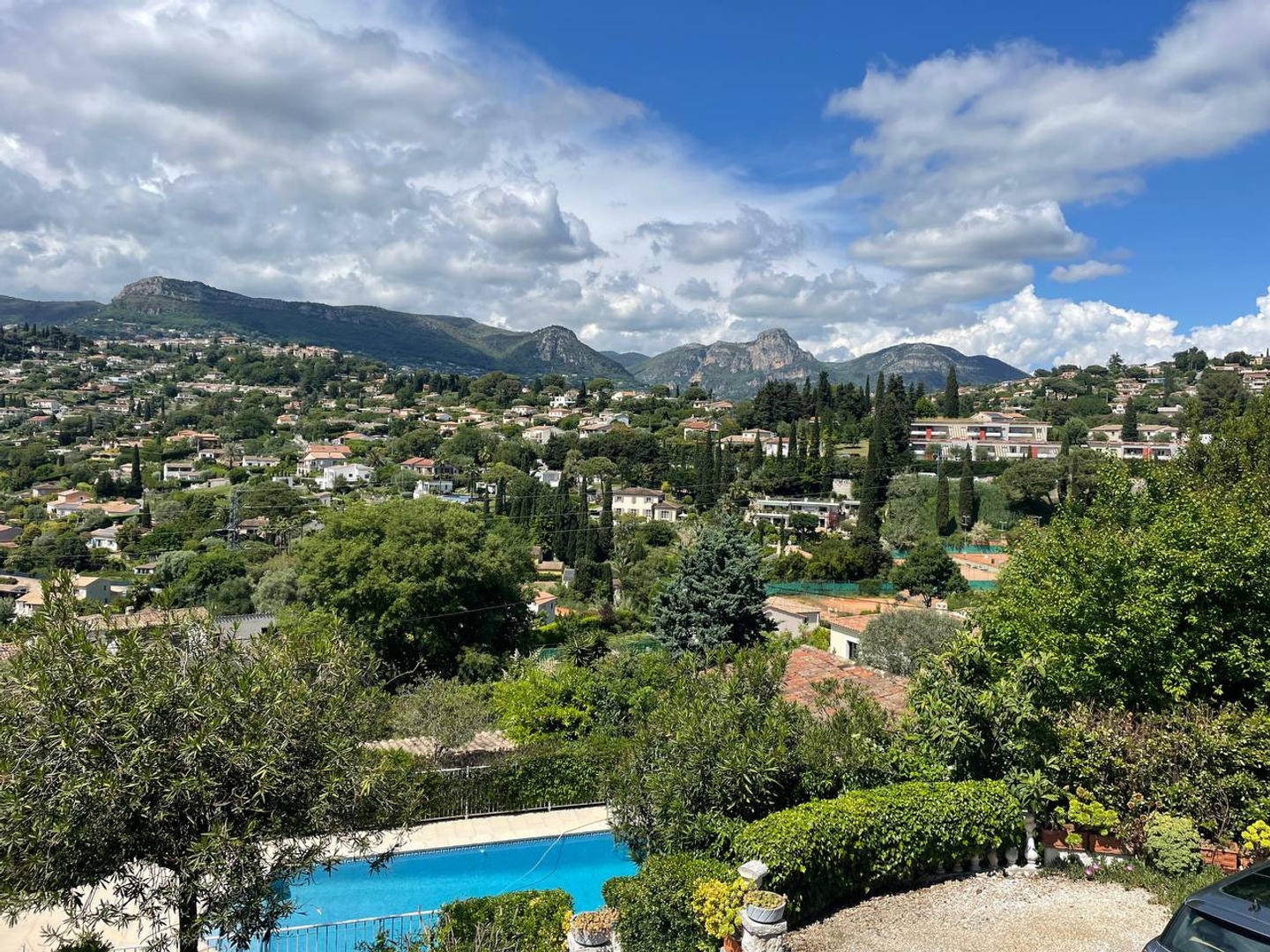 Maison à vendre - 9 pièces - 269m2 - Vence (06140)