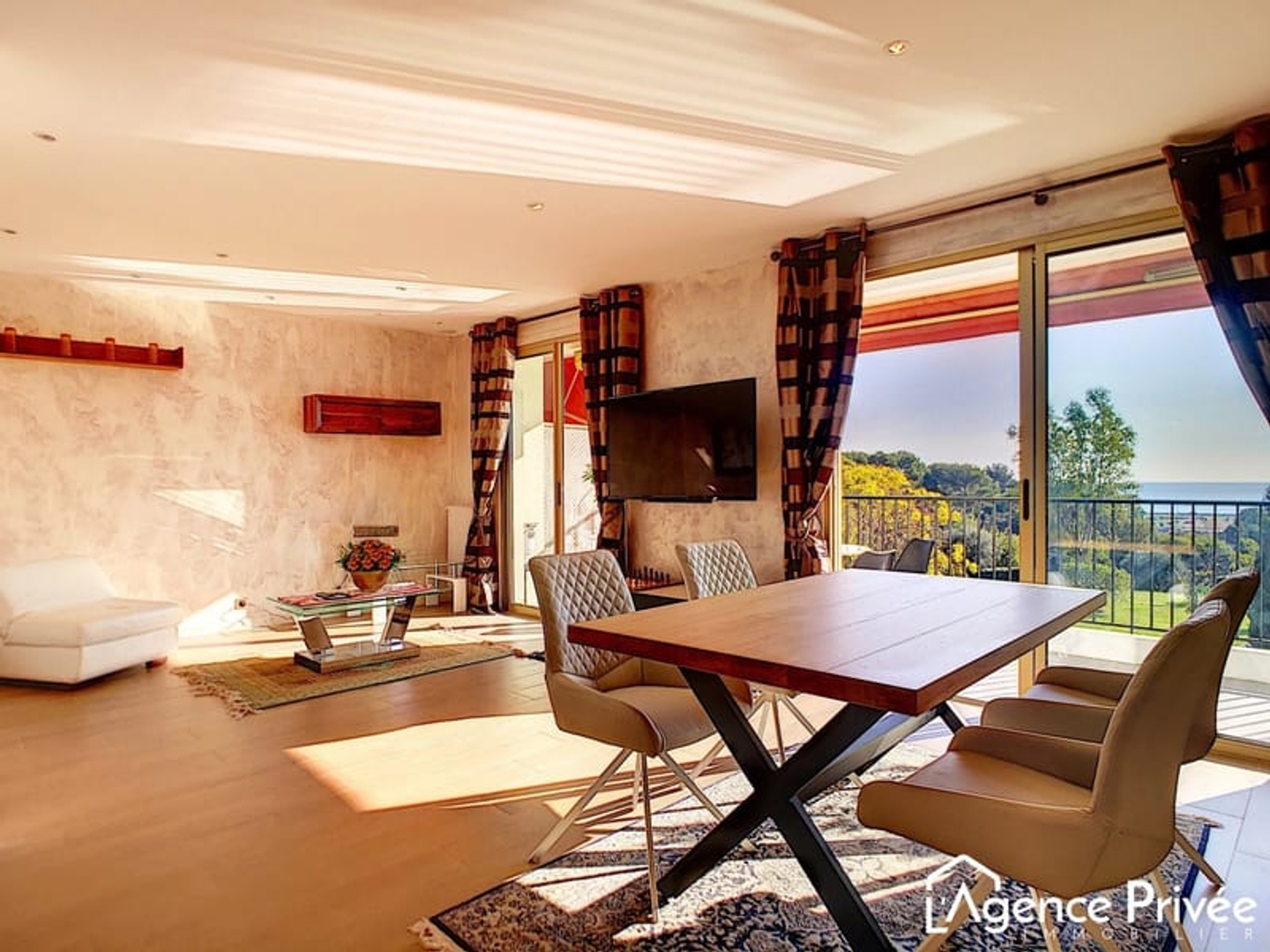 Appartement à vendre - 3 pièces - 74m2 - Cagnes-Sur-Mer (06800)