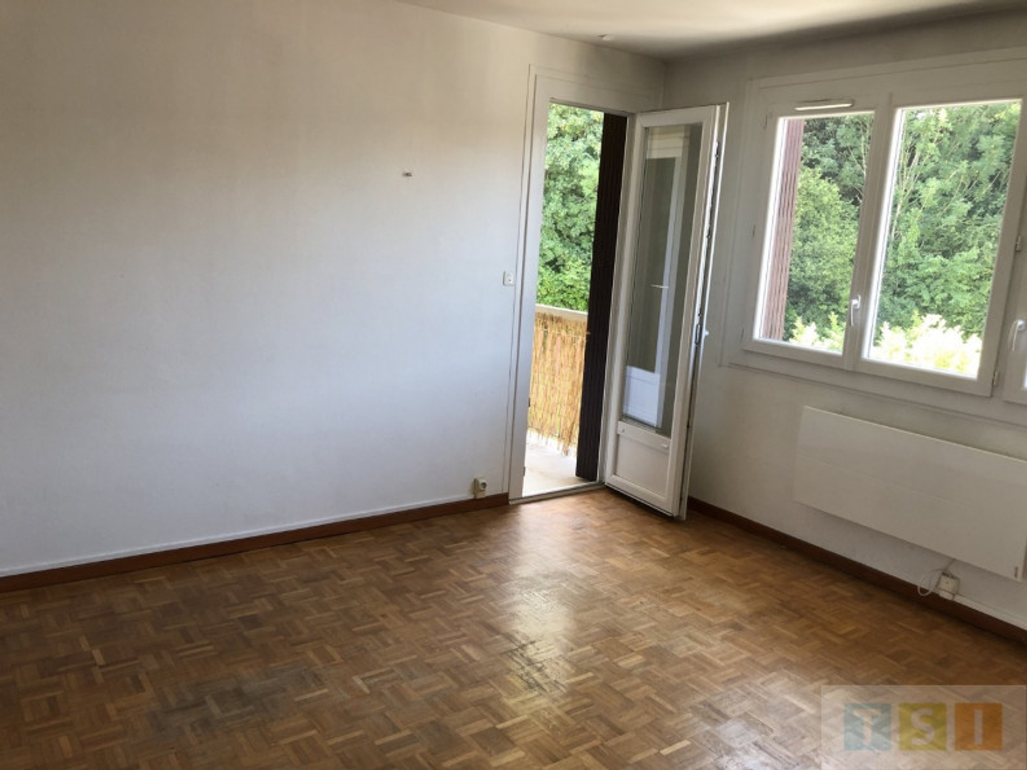 Appartement à vendre - 5 pièces - 67m2 - Lannemezan (65300)