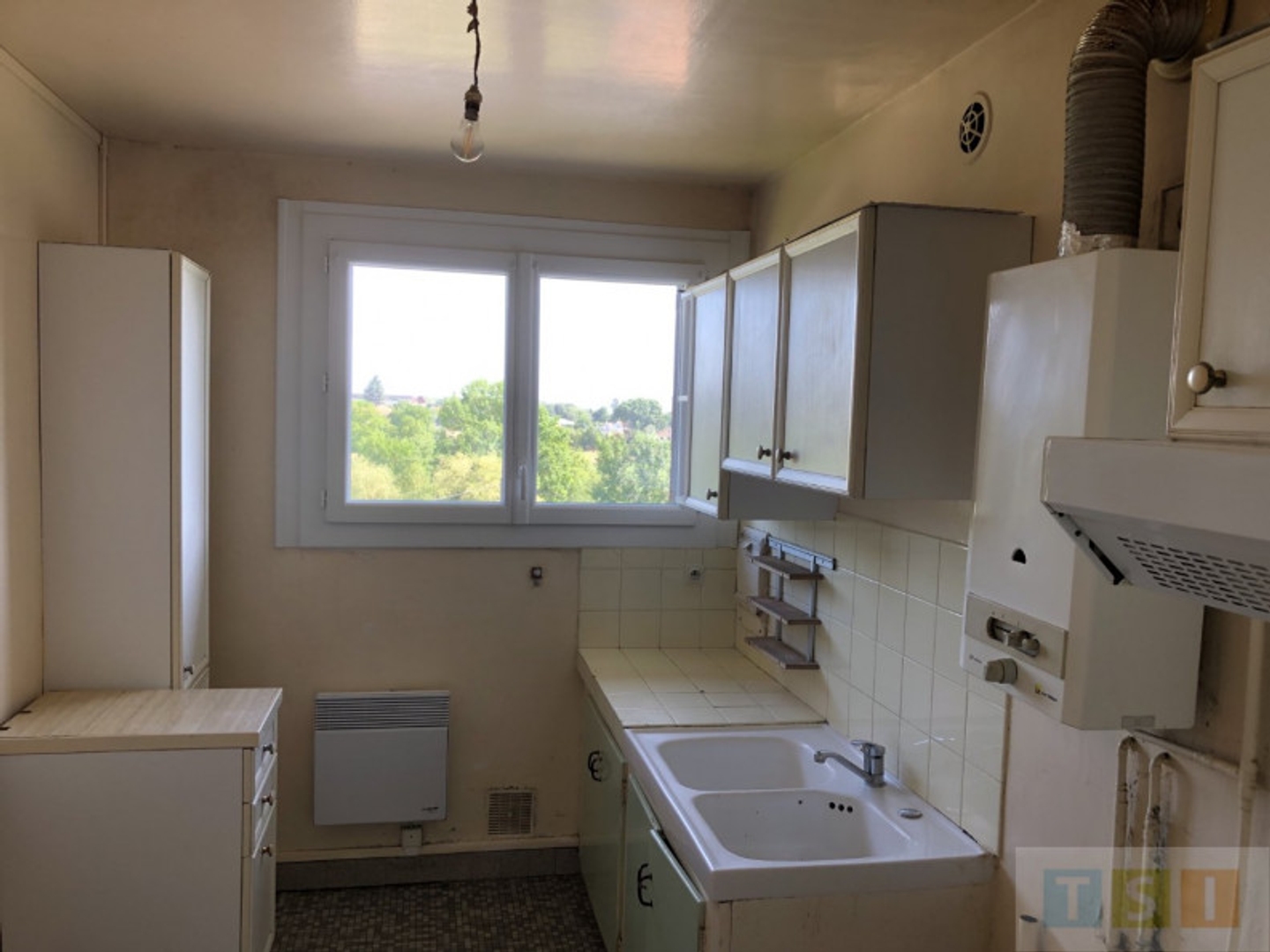 Appartement à vendre - 5 pièces - 67m2 - Lannemezan (65300)