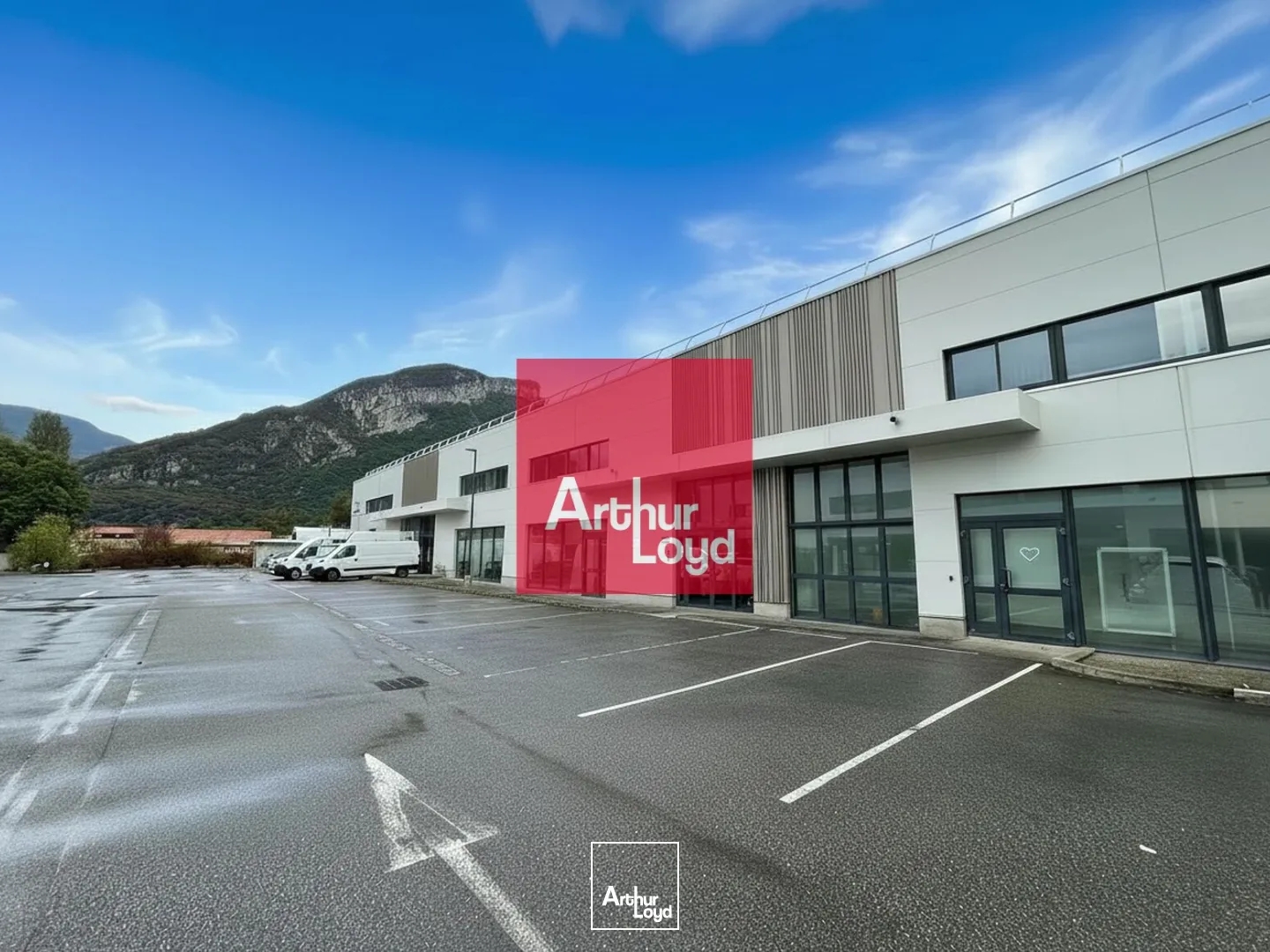 Locaux à vendre - 1124m2 - Voreppe (38340)