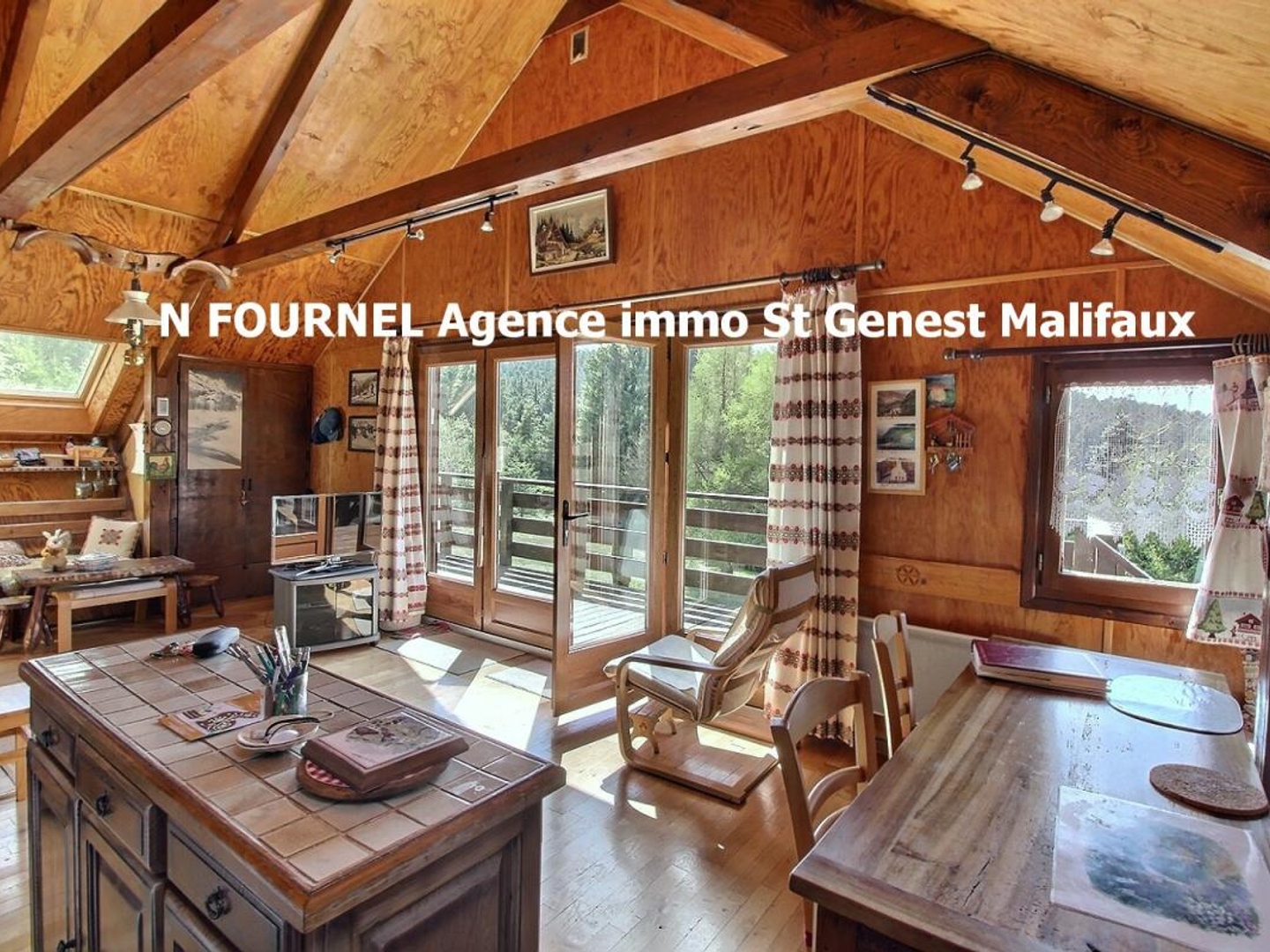 Maison à vendre - 4 pièces - 82m2 - Le Bessat (42660)