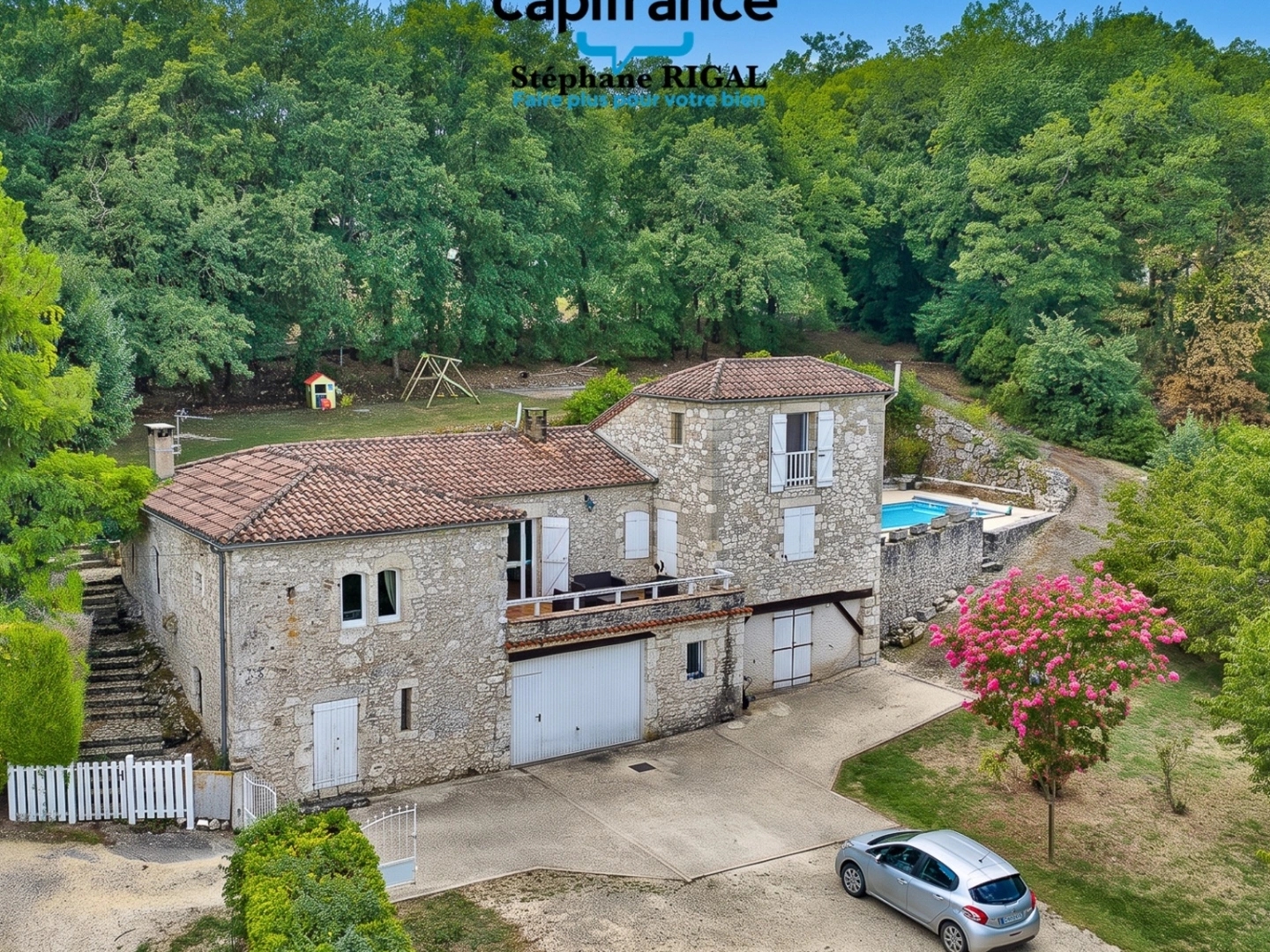 Propriété 5 pièces 135 m²