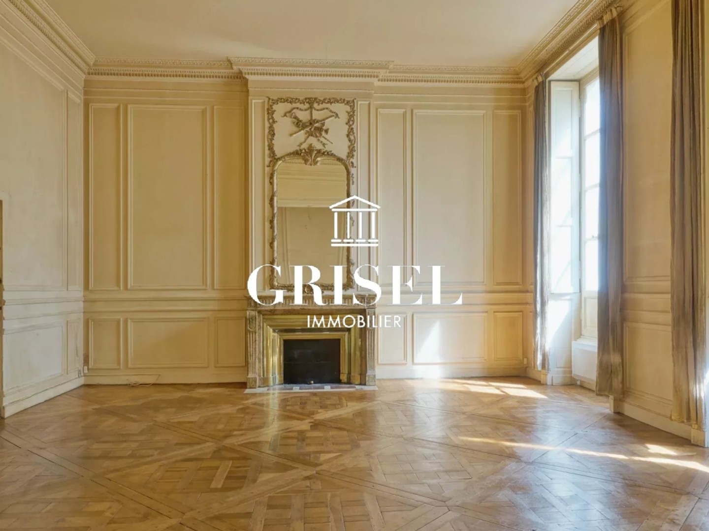 Appartement Élégant au Coeur Historique de Bordeaux