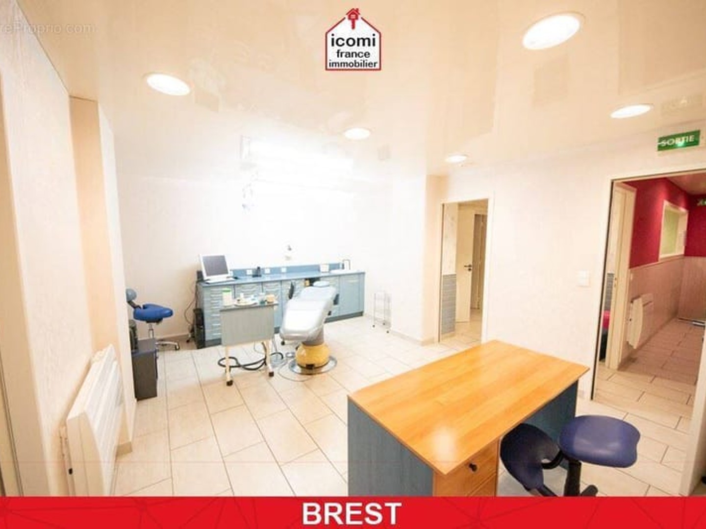 Finistere - brest (29200) - a vendre - local medical / paramedical - tout equipe - aux normes pmr - brest centre - 90m2