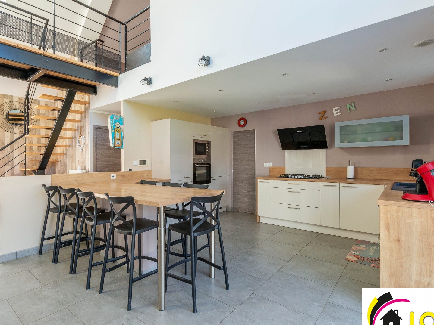 Maison à vendre - 7 pièces - 256m2 - Saint-Python (59730)