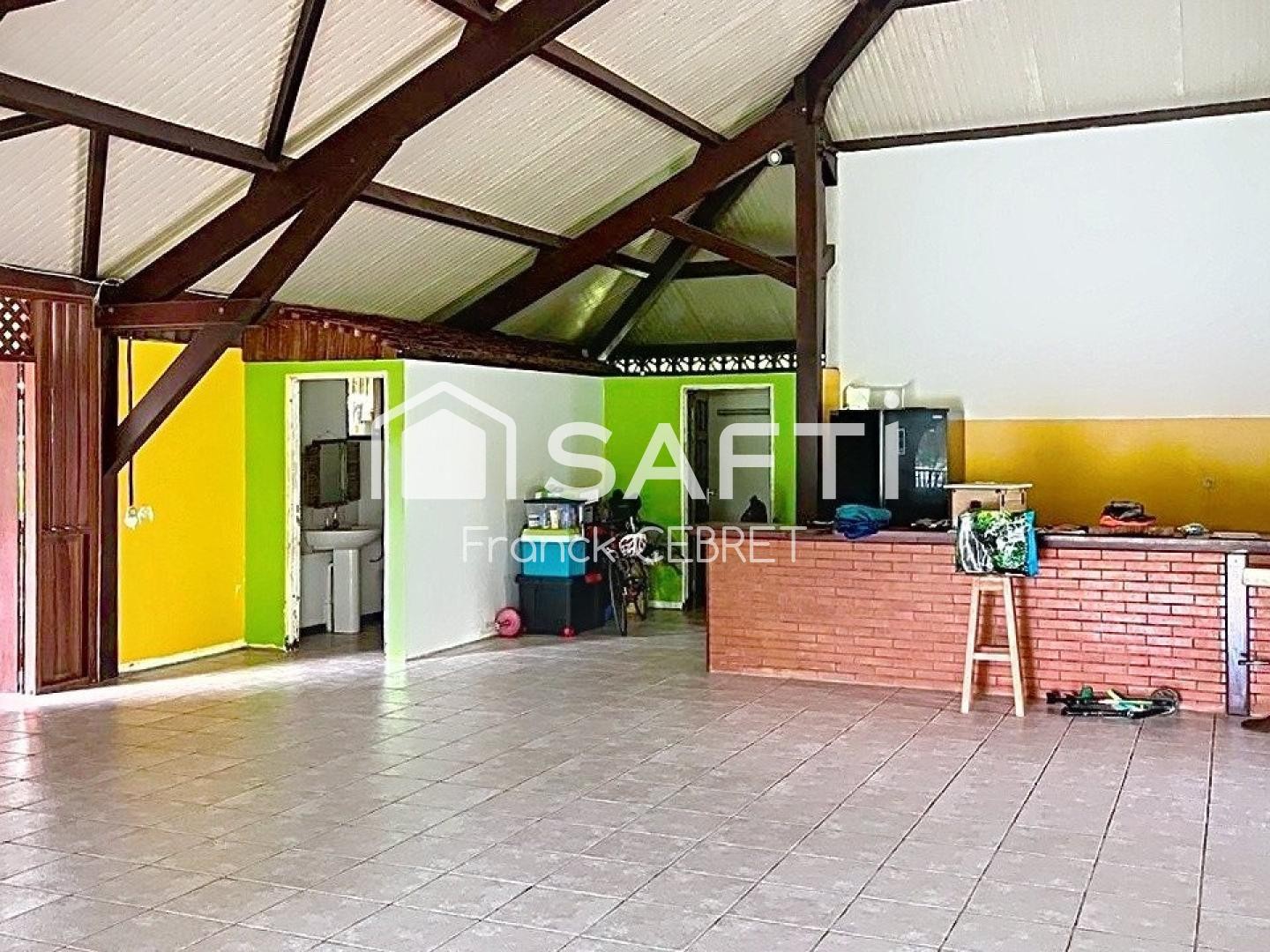 Domaine à fort potentiel - Maisons T4 et T2