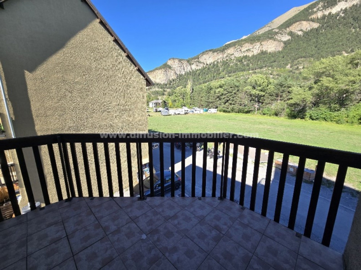 Appartement à vendre - 1 pièce - 29m2 - Jausiers (04850)
