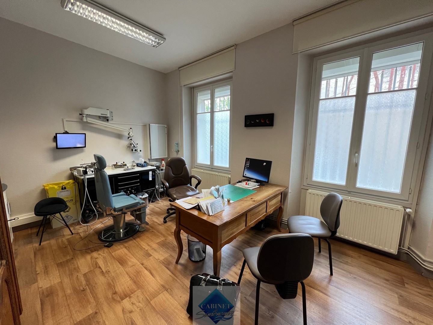 BUREAUX - CABINET MEDICAL