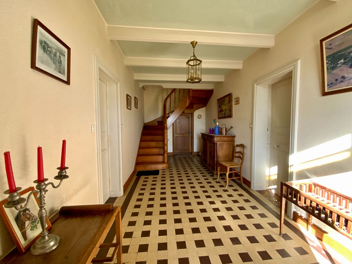 Maison à vendre - 6 pièces - 165m2 - Jonzac (17500)
