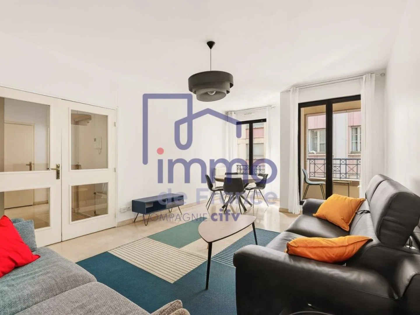 Appartement à vendre - 2 pièces - 52m2 - Lyon 6e (69006)