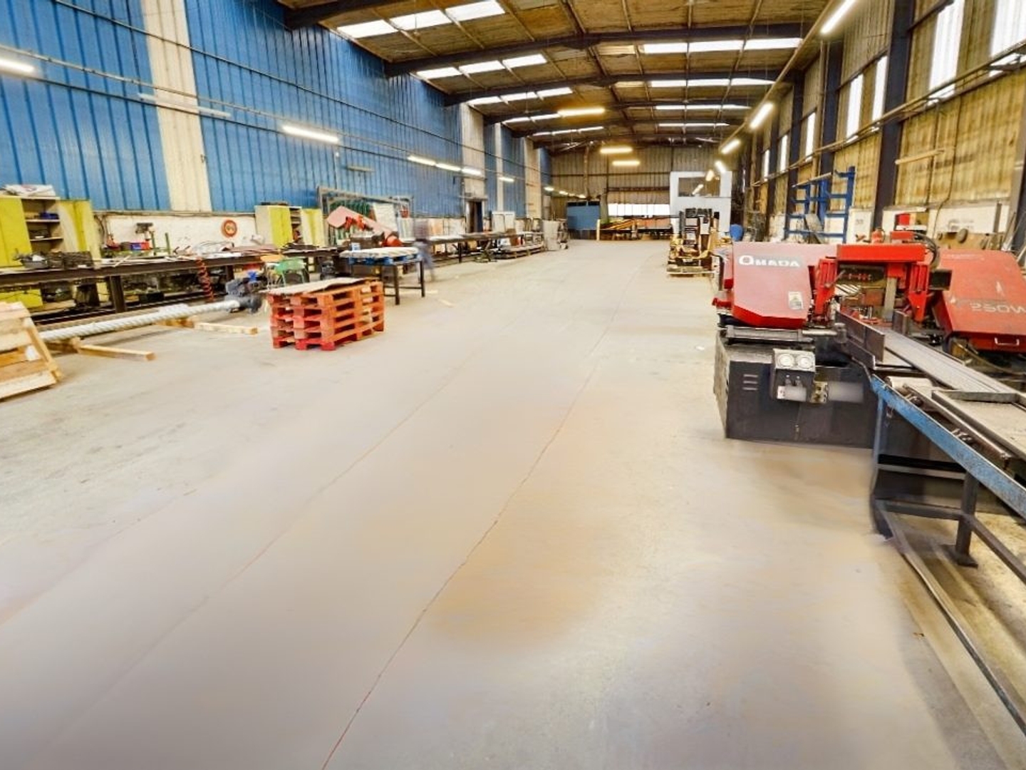 Locaux à vendre - 3000m2 - Villenoy (77124)