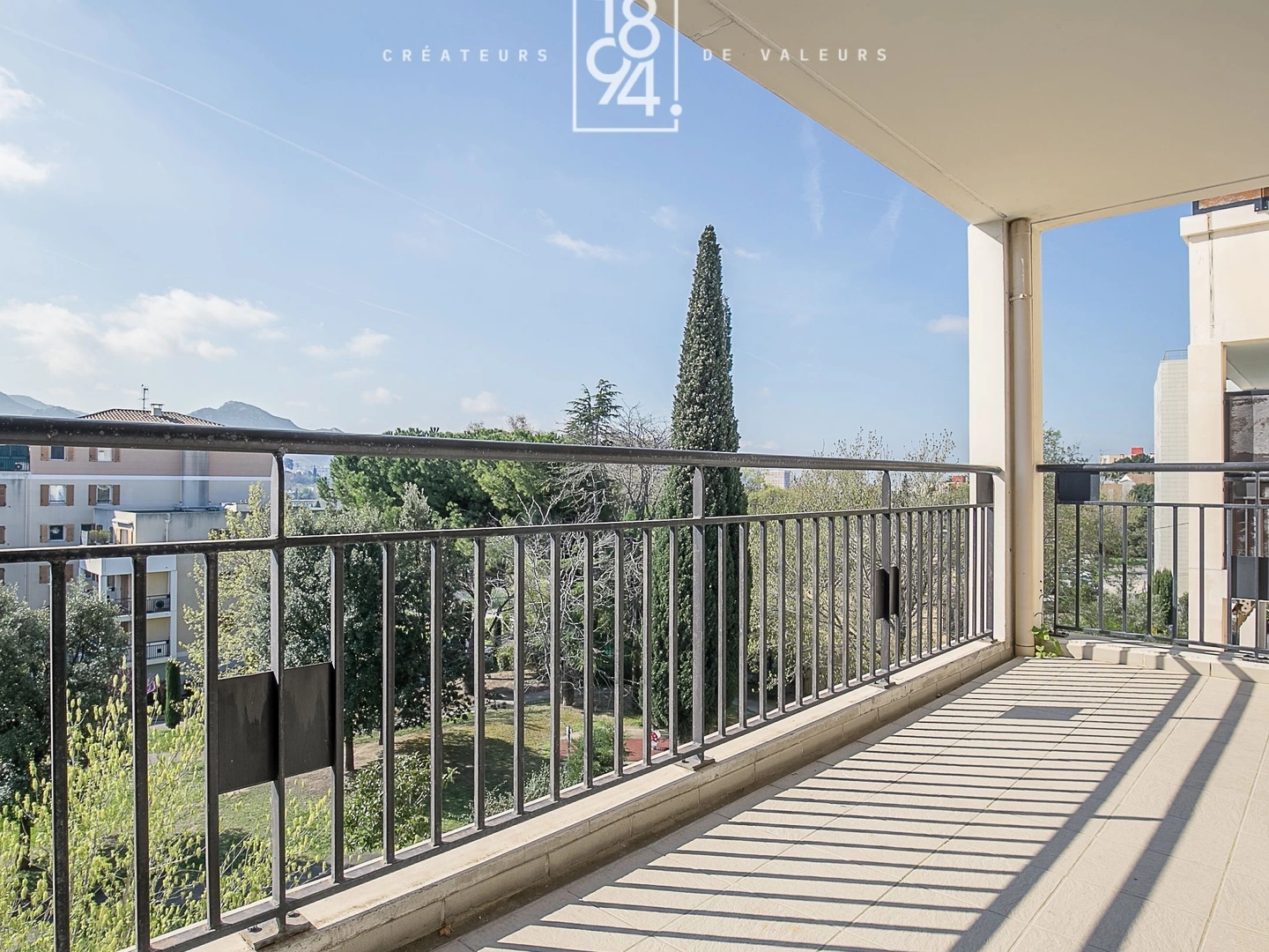Appartement à vendre - 3 pièces - 67m2 - Marseille 11e (13011)