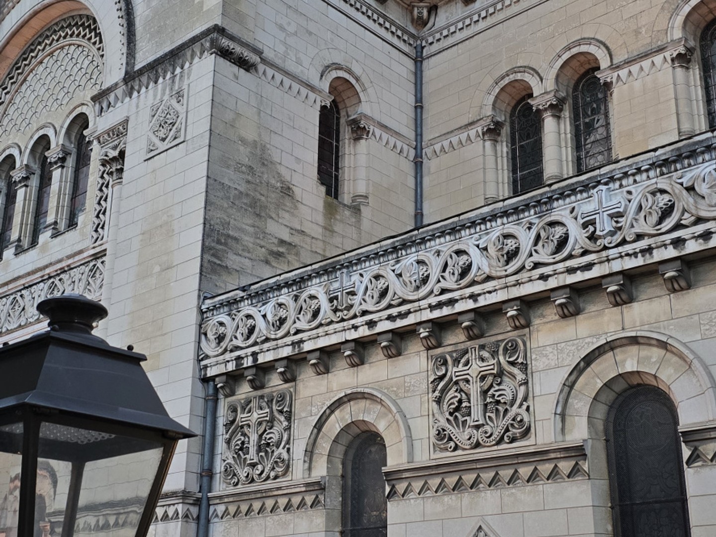 TOURS - BASILIQUE SAINT-MARTIN