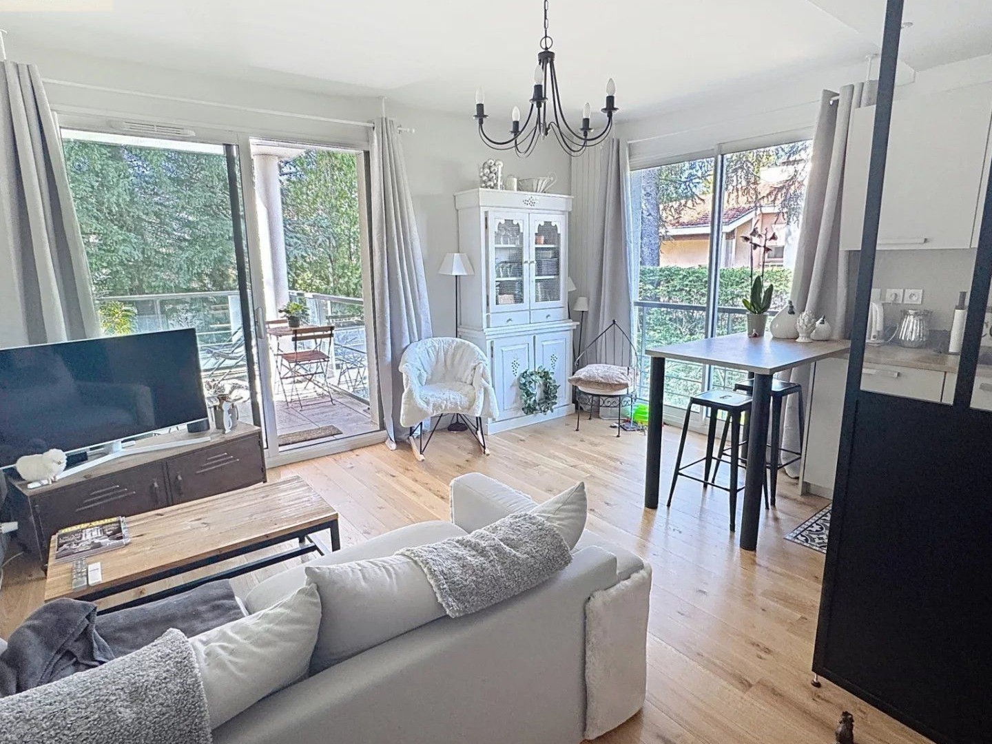 Appartement à vendre - 3 pièces - 61m2 - Tassin-La-Demi-Lune (69160)