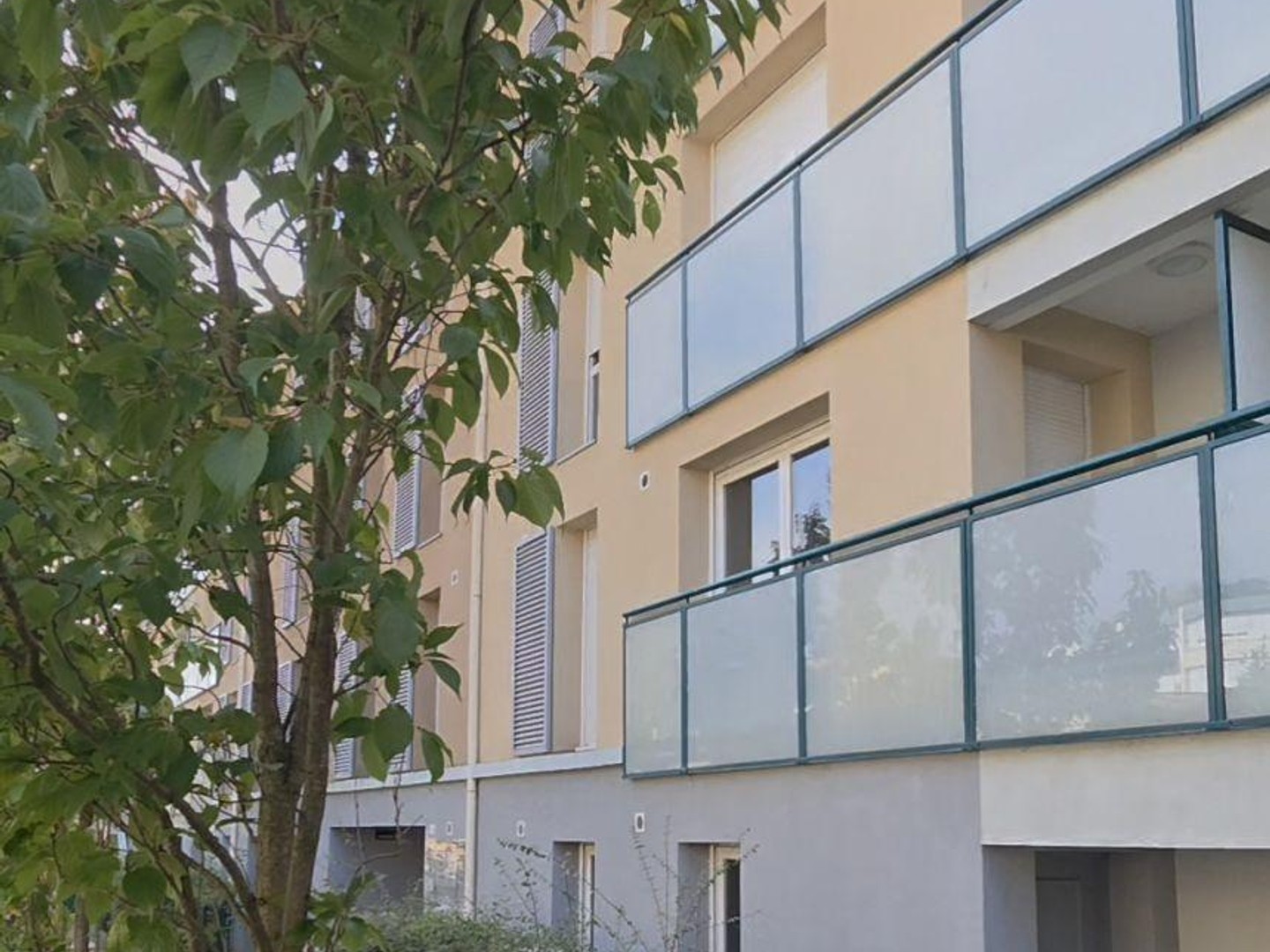 Local professionnel 1 pièce 50 m²