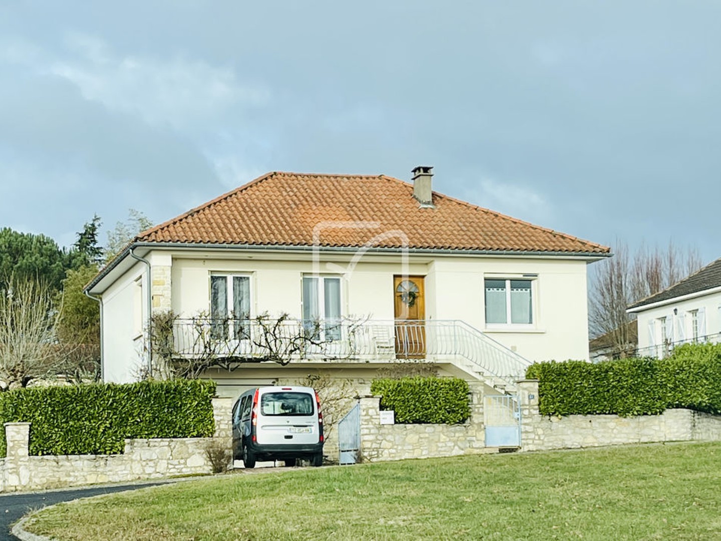 Exclusivité VIAGER occupé à Gourdon - Maison de ville 5 chambres avec piscine