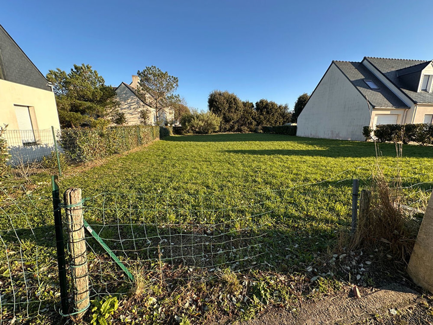 Terrain constructible de 561m²