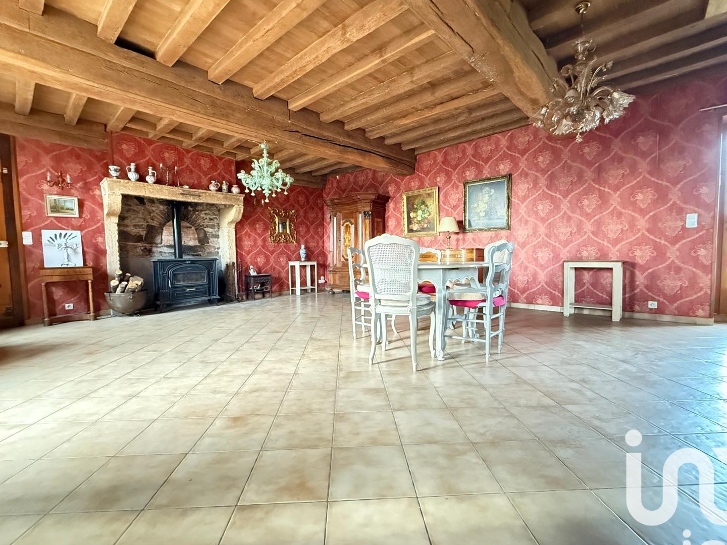 Maison 8 pièces 214 m²