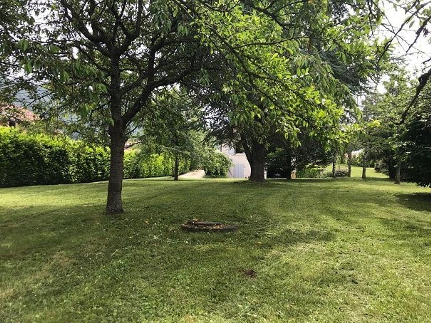 Maison à vendre - 7 pièces - 221m2 - Voiron (38500)