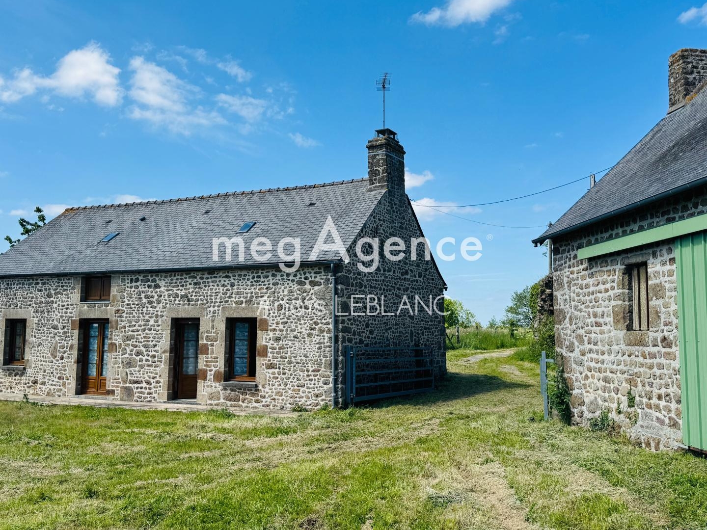 Maison en pierre en campagne Lassay les Chateaux