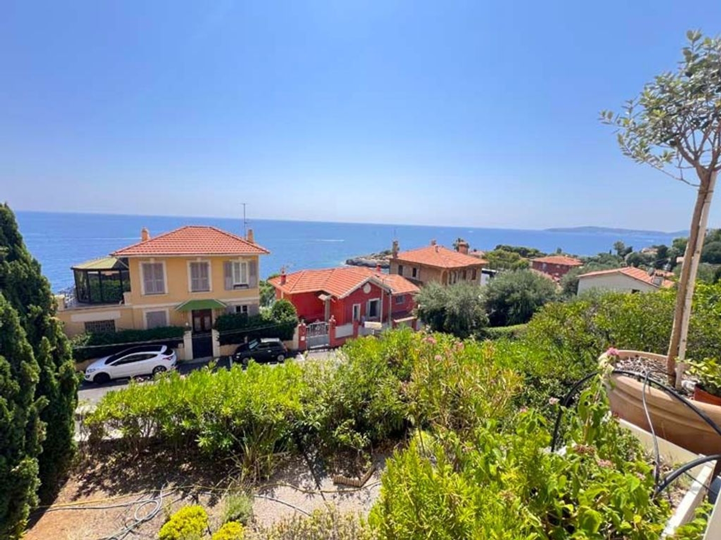 Maison à vendre - 350m2 - Cap-D'ail (06320)