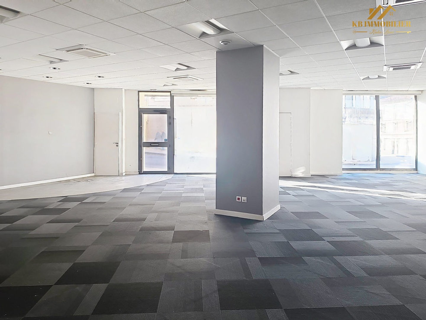 Bureaux 137 m²
