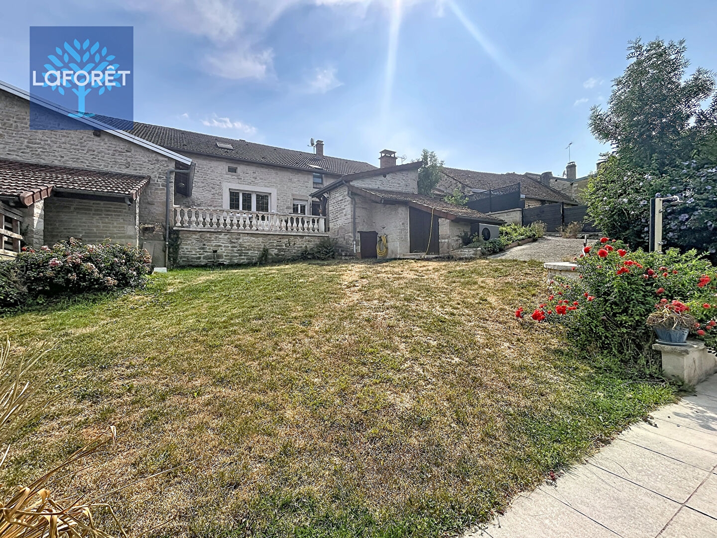 Maison à vendre - 7 pièces - 232m2 - Jonchery (52000)