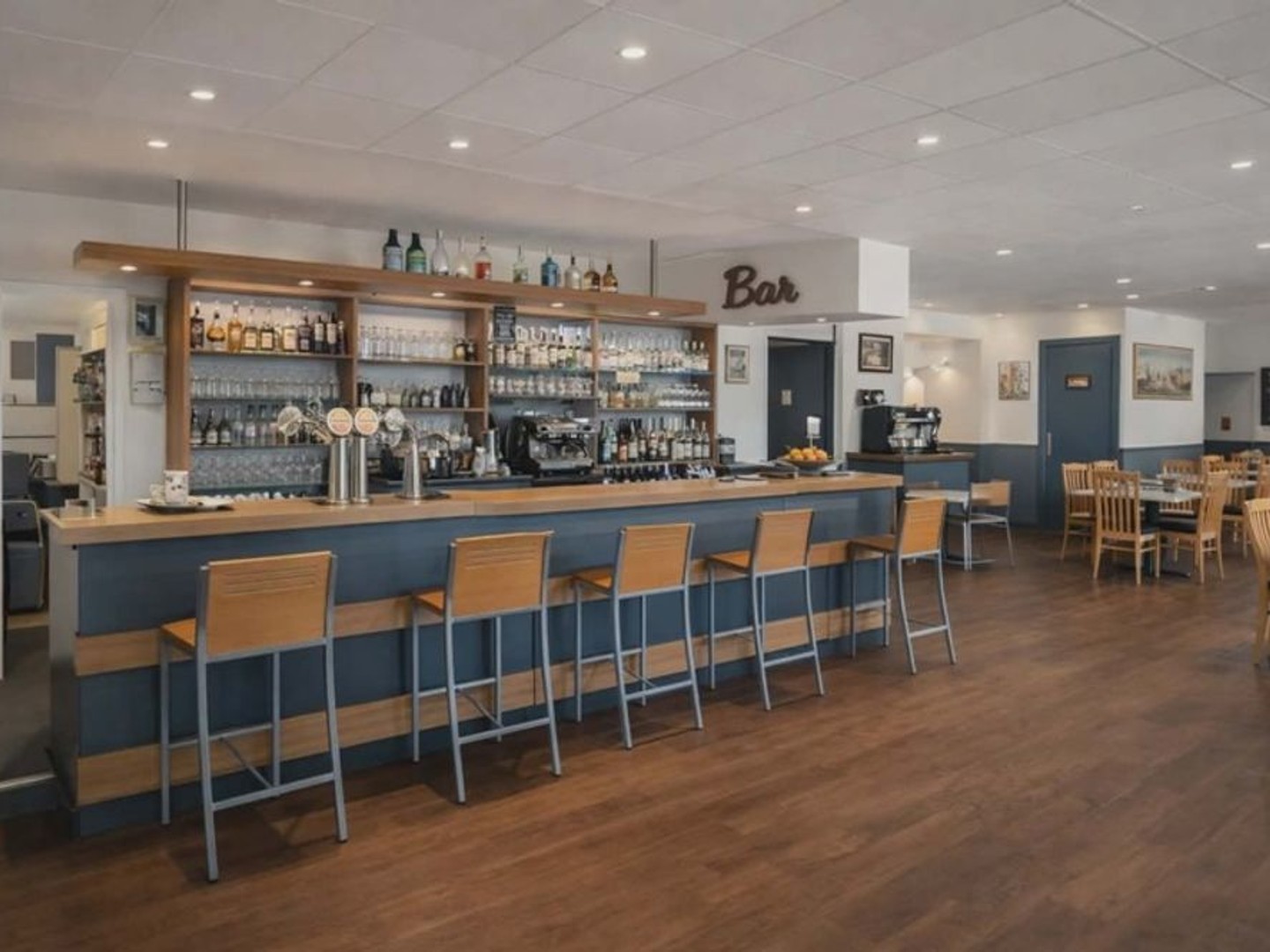 Magasin à vendre - 2650m2 - Renac (35660)