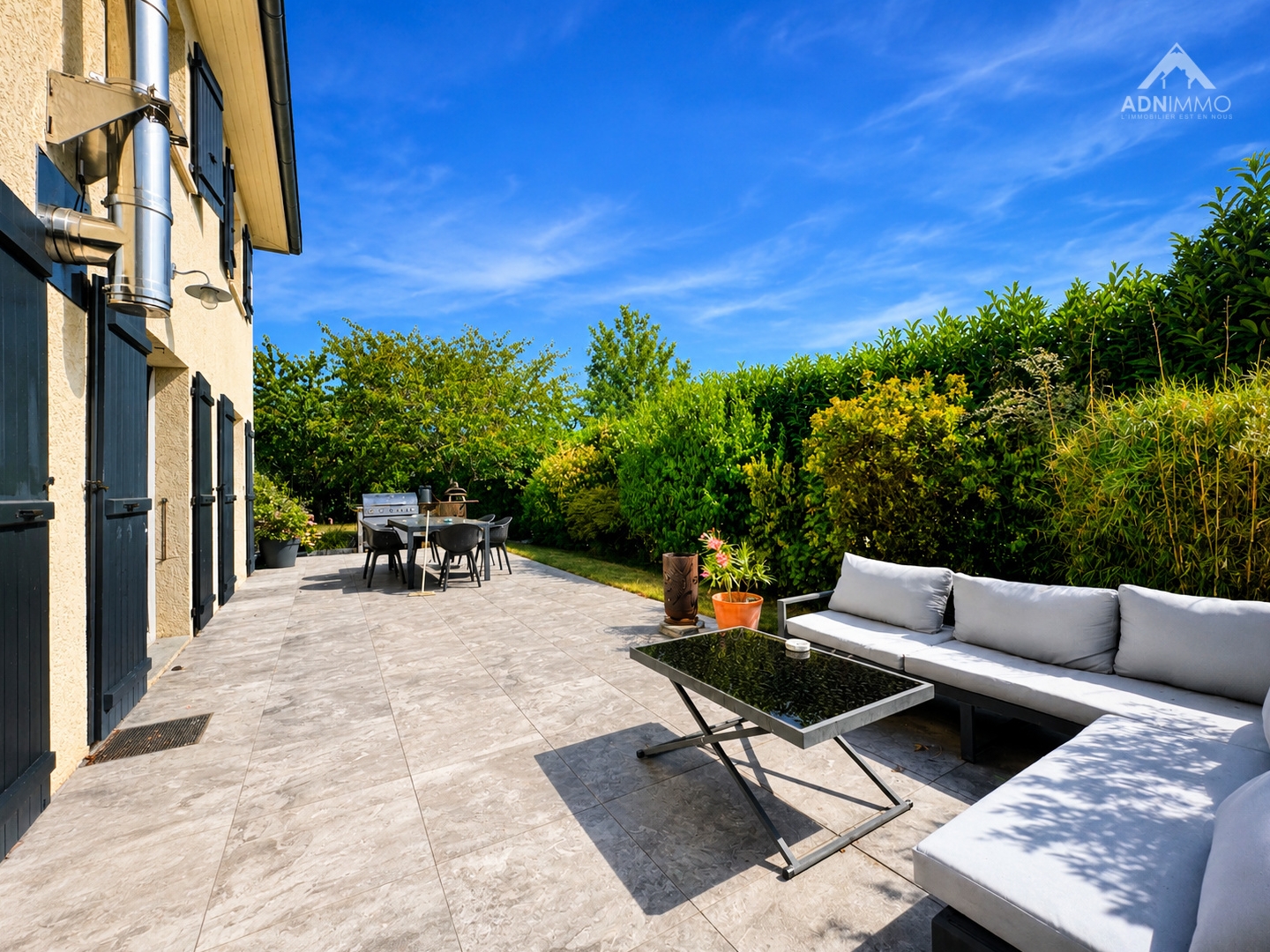 Maison à vendre - 5 pièces - 156m2 - Collonges (01550)