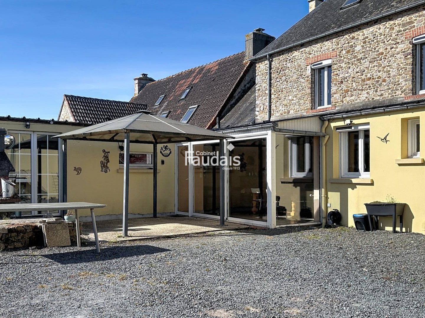 Immeuble à vendre - 8 pièces - 188m2 - Pirou (50770)