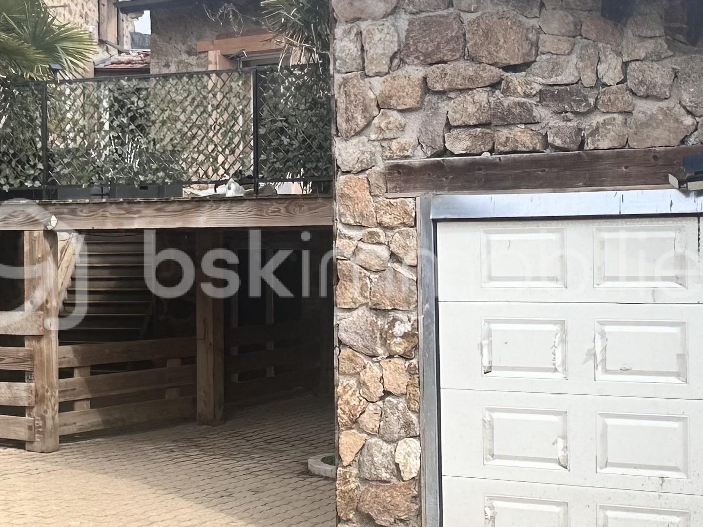Maison 4 pièces 99 m²