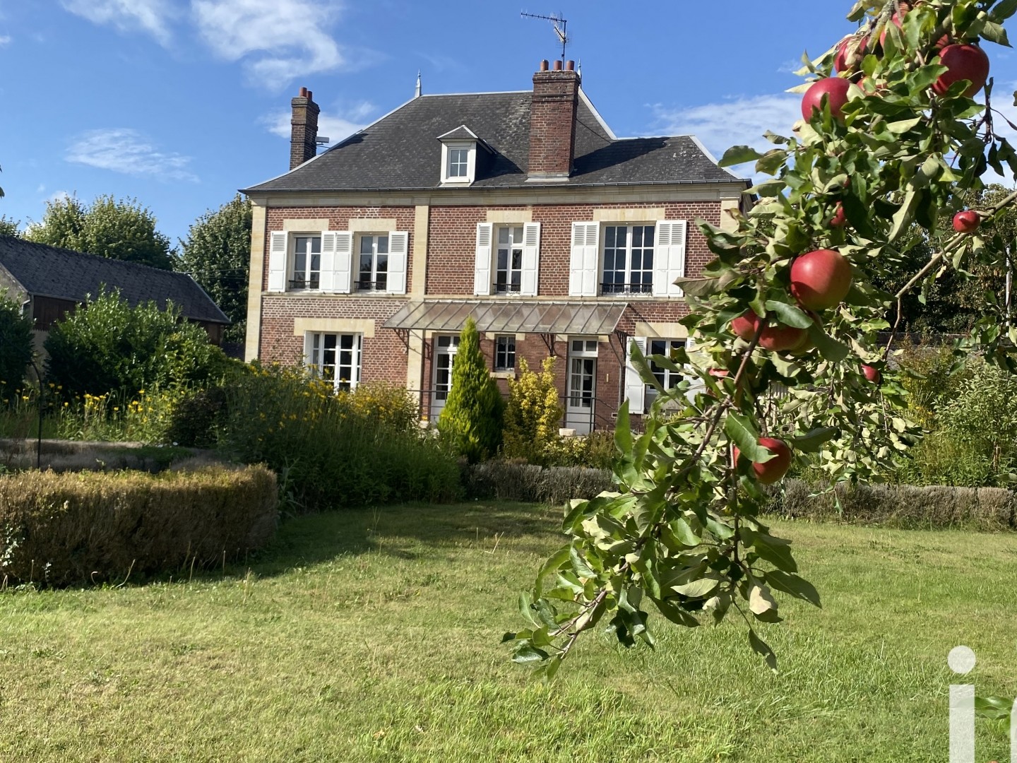 Maison 7 pièces 181 m²