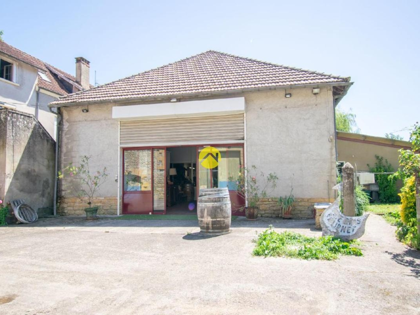 Magasin au centre de St-Cyprien