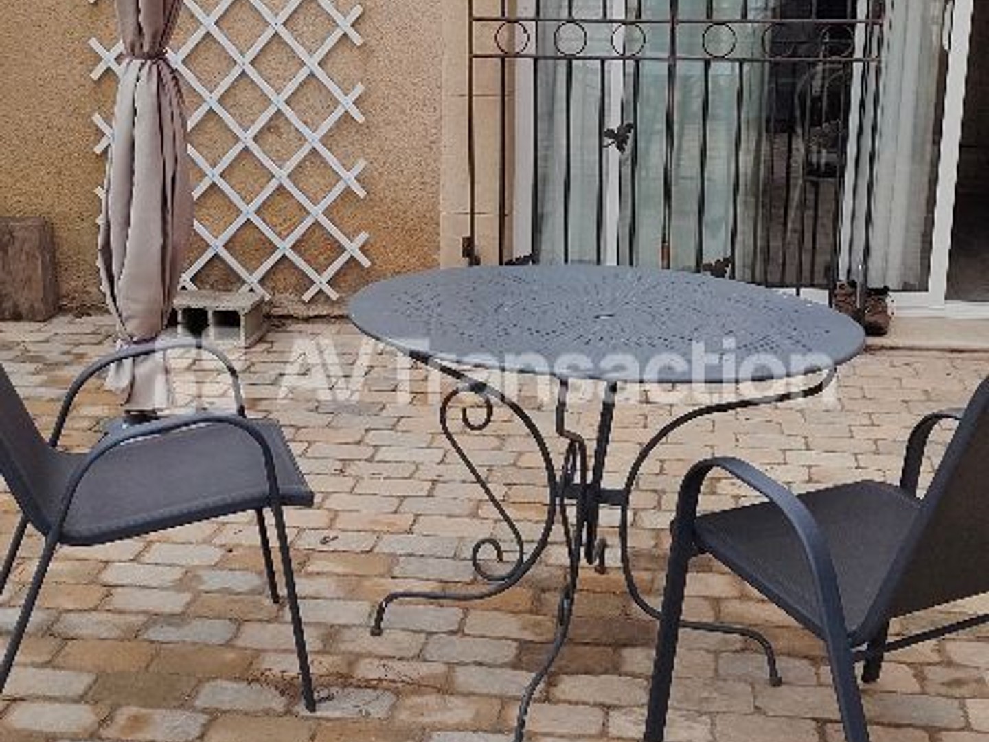 t2 avec grande terrasse