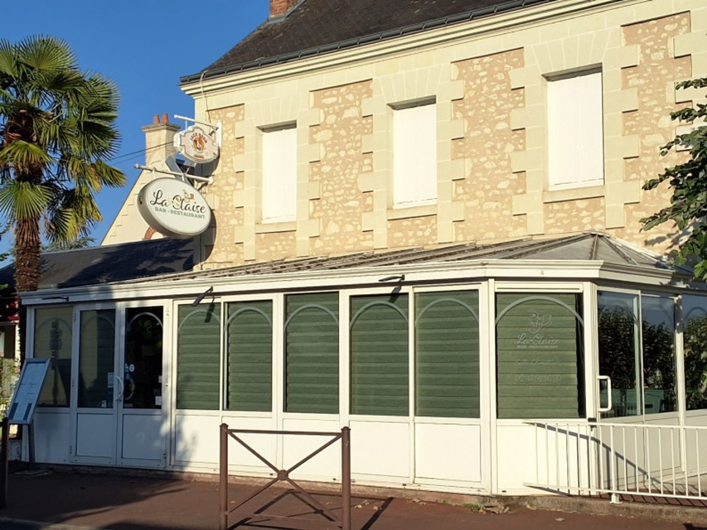 Locaux à vendre - 1 pièce - 200m2 - Preuilly-Sur-Claise (37290)