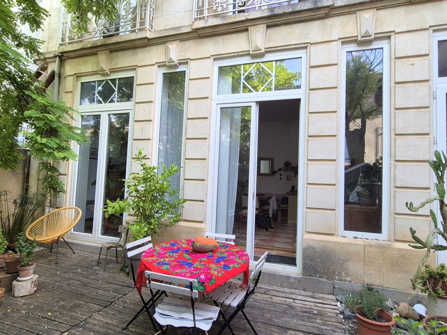 Maison de village Avec cour